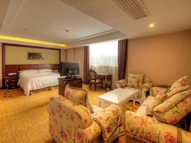 Vienna Hotel Shanghai Happy Valley Songjiang Dış mekan fotoğraf